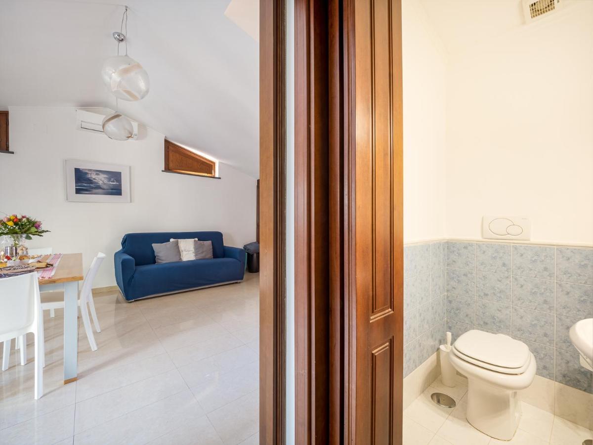 Il Tulipano - Appartamento Al Centro Di Vico Equense Extérieur photo